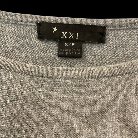 Forever 21 Heather Grey Sweater, 100% Cotton, 3/4 Sleeves w/ Ribbed Bands, Sz S - Picture 3 of 9